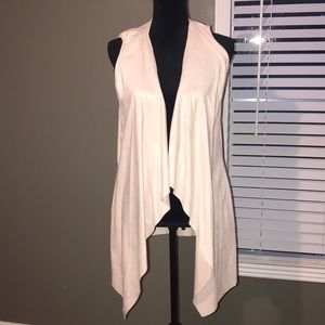 Umgee Vest NWT